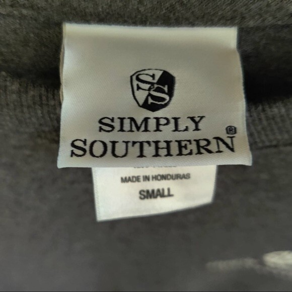 Simply Southern Texas State Long Sleeve Charcoal T-Shirt in Size Small - Picture 7 of 8